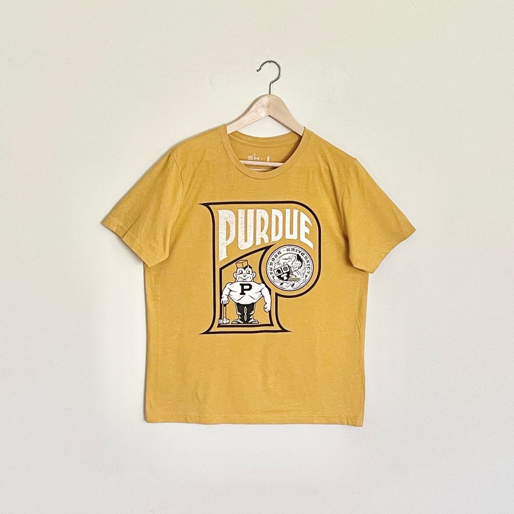 Purdue Boilermakers Gold Vault Ever Grateful T Shirt Adult size Large